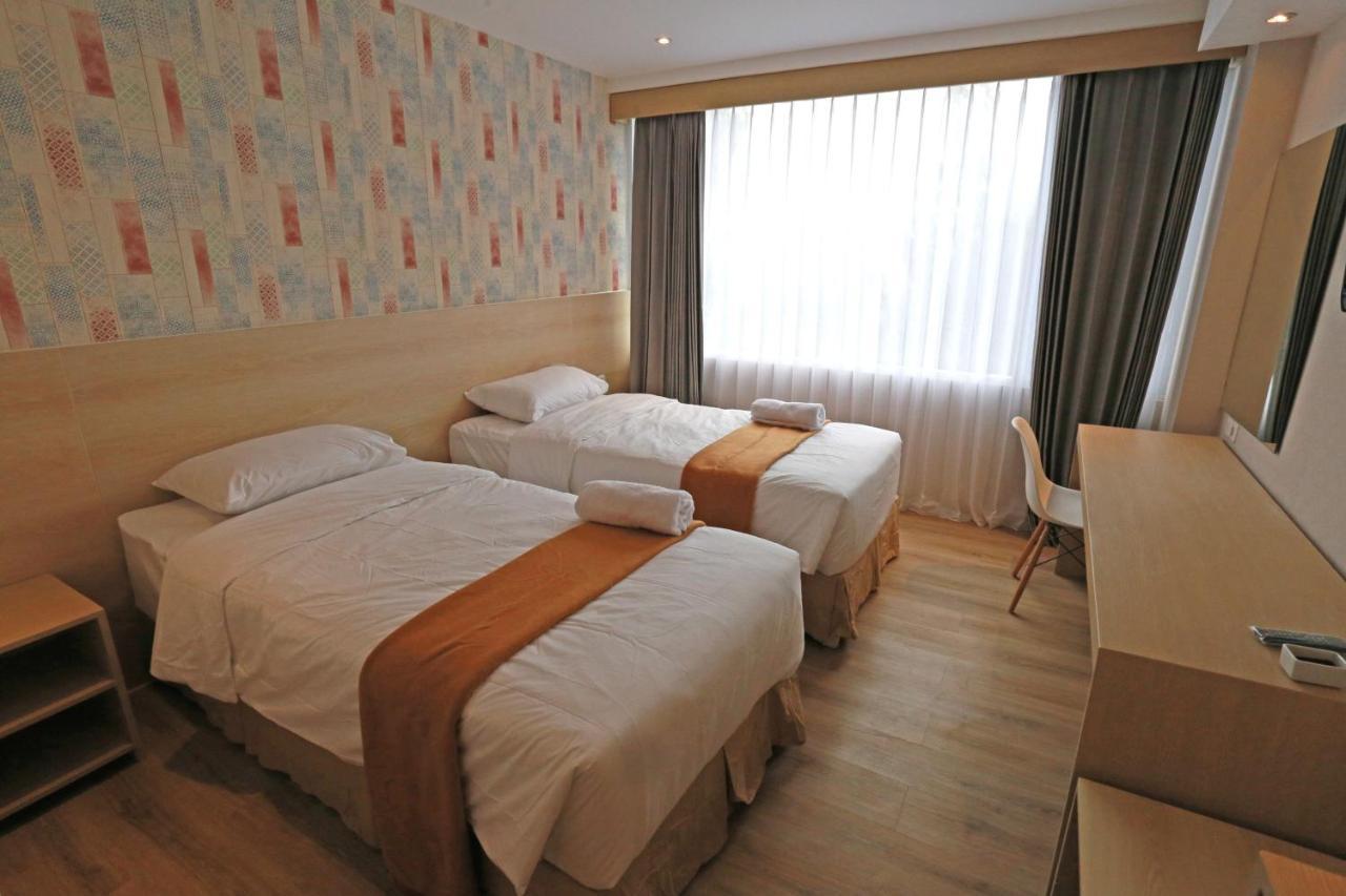 Hotel Lereng Bromo Pasuruan Esterno foto