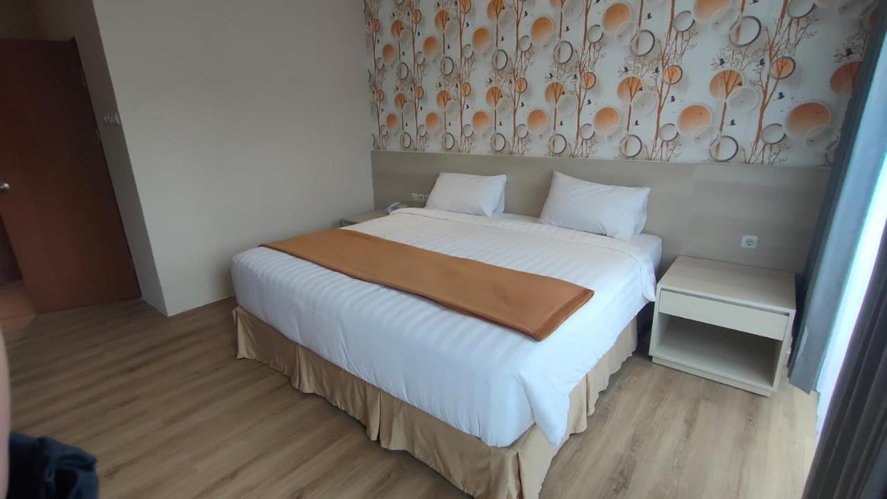 Hotel Lereng Bromo Pasuruan Esterno foto