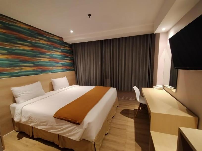 Hotel Lereng Bromo Pasuruan Esterno foto