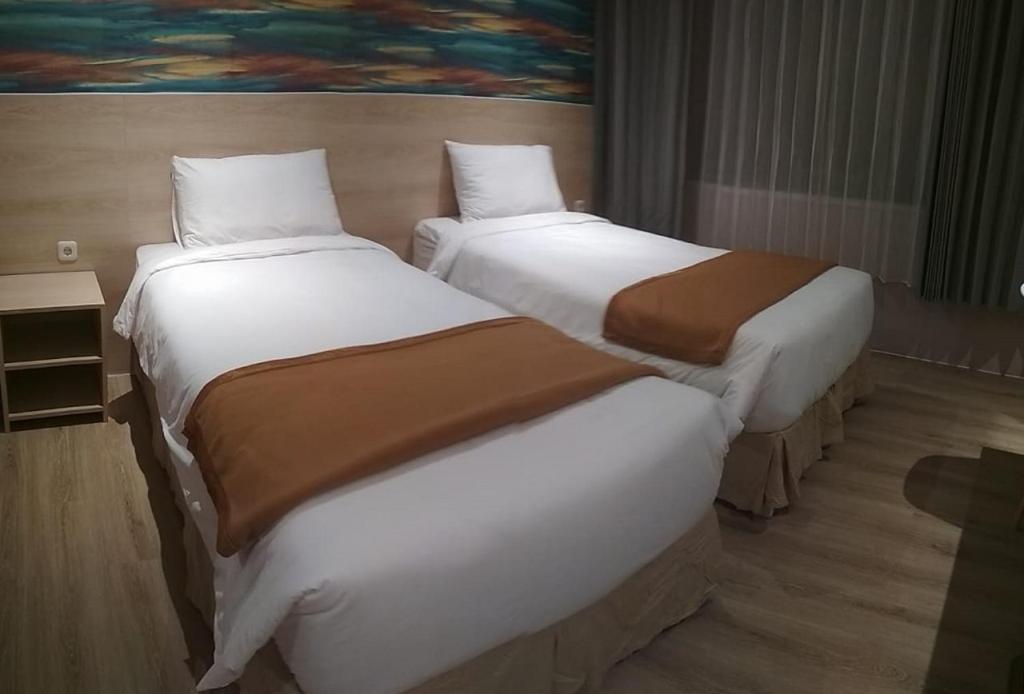 Hotel Lereng Bromo Pasuruan Esterno foto