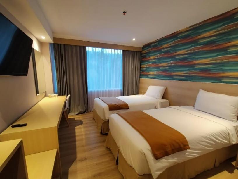 Hotel Lereng Bromo Pasuruan Esterno foto