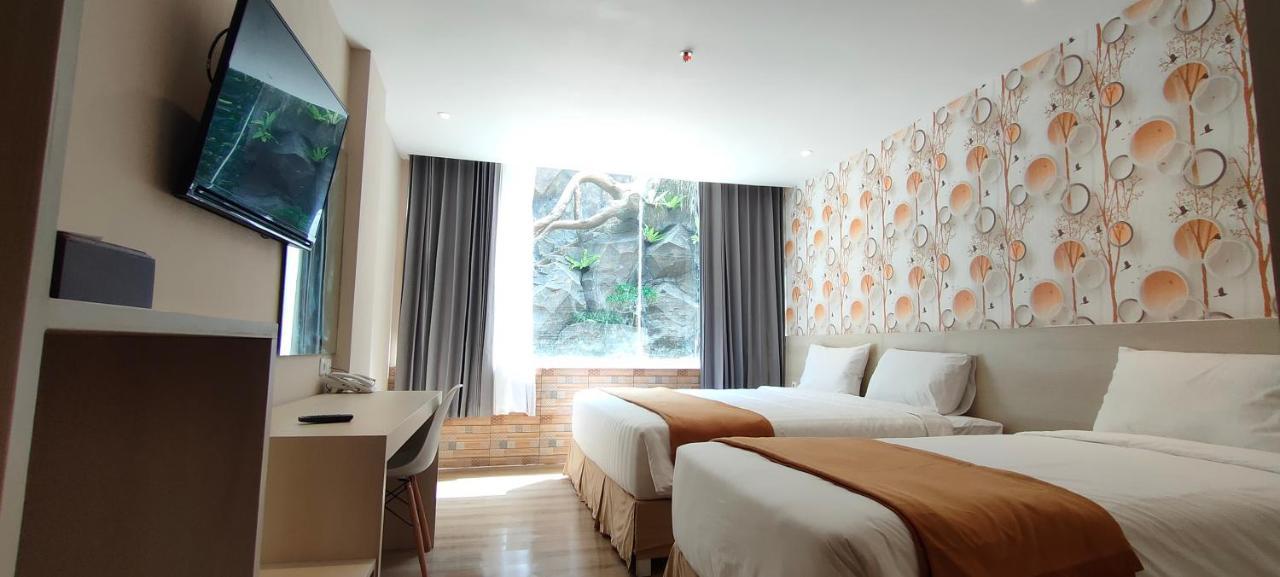 Hotel Lereng Bromo Pasuruan Esterno foto