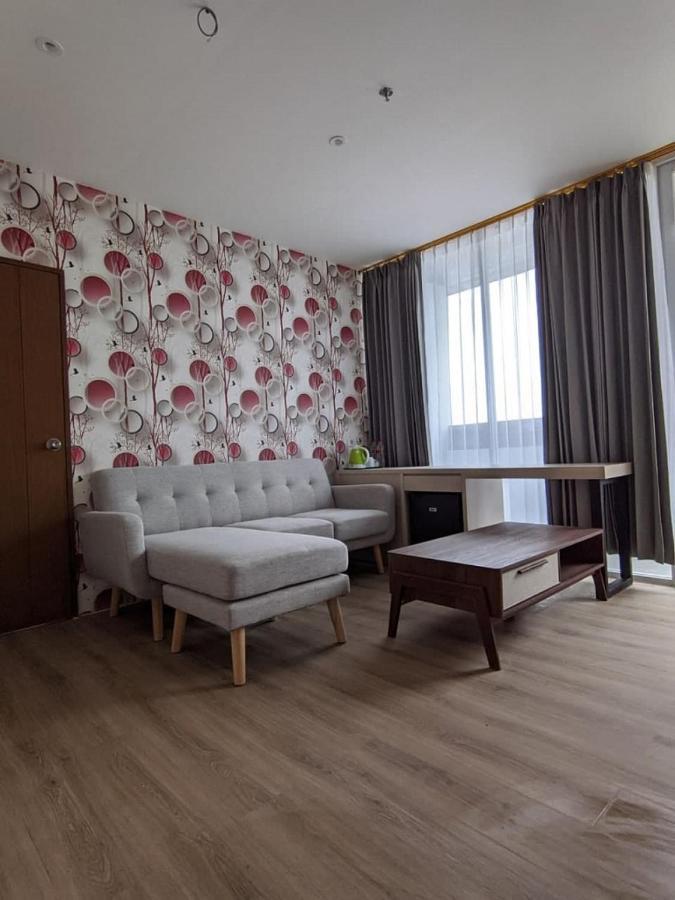 Hotel Lereng Bromo Pasuruan Esterno foto